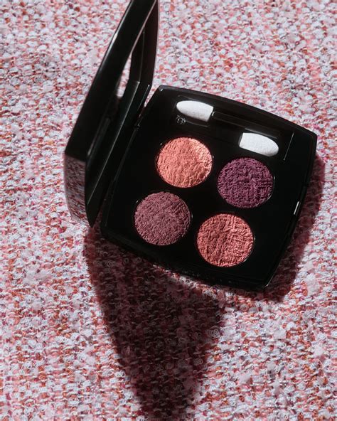 Chanel tweed collection makeup